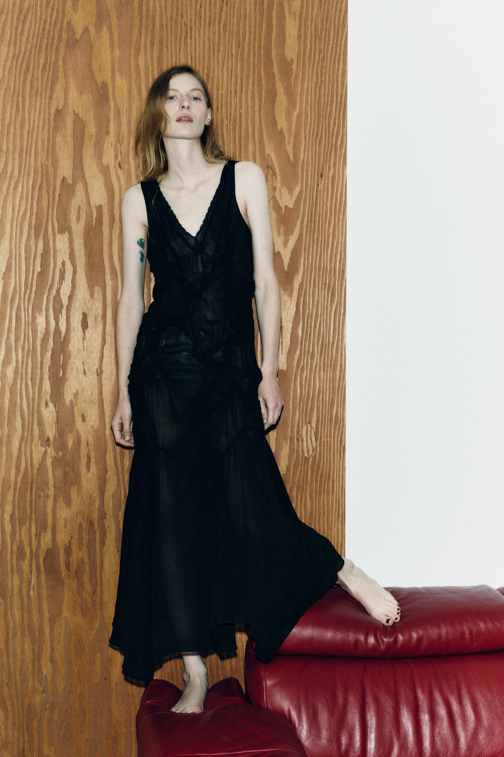 پیراهن SEMI-SHEER TEXTURED DRESS برند زارا - Image 8